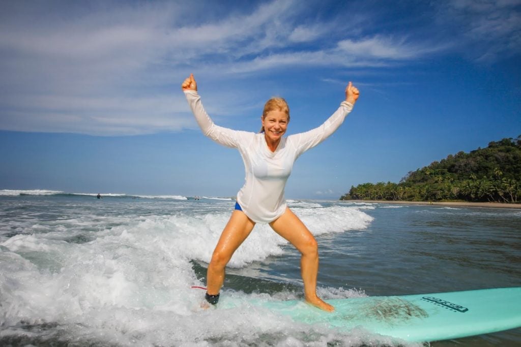 women-surf-retreat